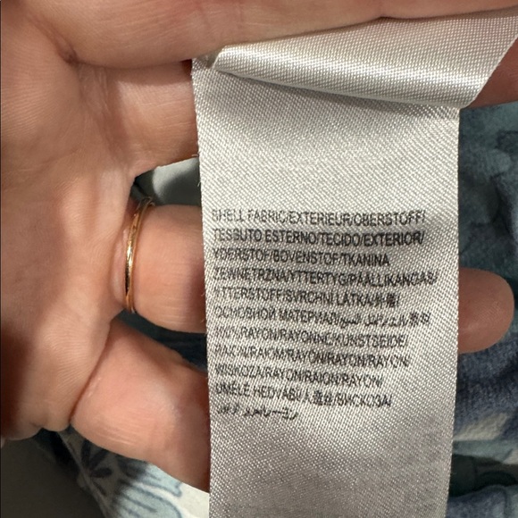 Farm Rio Split Print Button Shirt - Picture 8 of 8